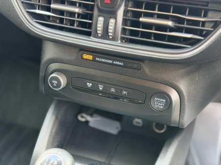 2022 Ford Focus - photo 10