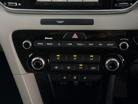 2020 Kia Sportage - photo 27