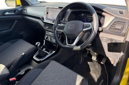 2024 Volkswagen T-Cross - photo 9