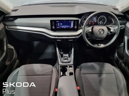 2022 Skoda Octavia - photo 2