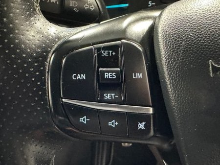 2018 Ford Fiesta - photo 17