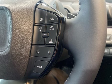 2026 Toyota C-HR - photo 14