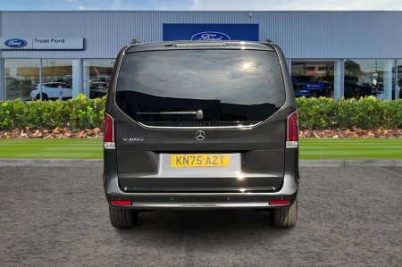 2025 Mercedes-Benz V-Class - photo 7