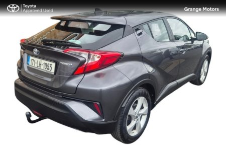 2017 Toyota C-HR - photo 2