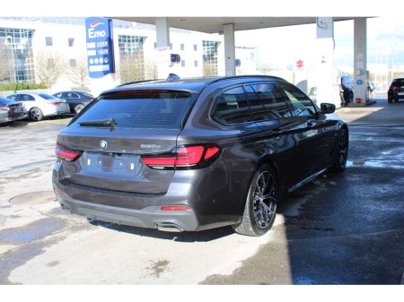 2024 BMW 5-Series - photo 11