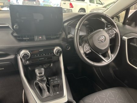 2024 Toyota RAV4 - photo 8