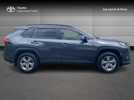 2023 Toyota RAV4 - photo 3