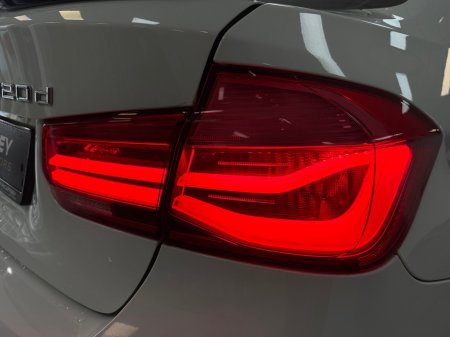 2016 BMW 3-Series - photo 19