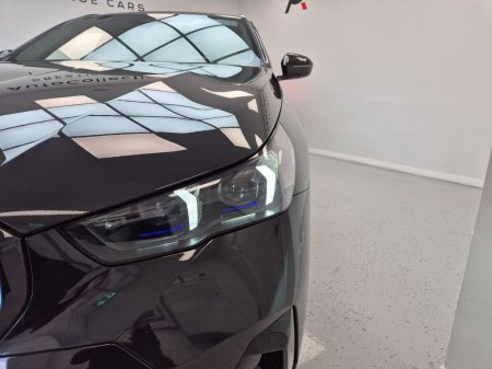 2025 BMW 5-Series - photo 5