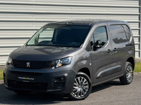 2022 Peugeot Partner