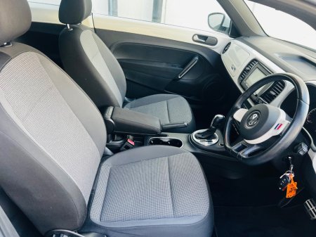 2013 Volkswagen Beetle - photo 15