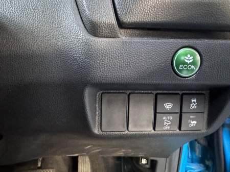 2016 Honda Fit - photo 11