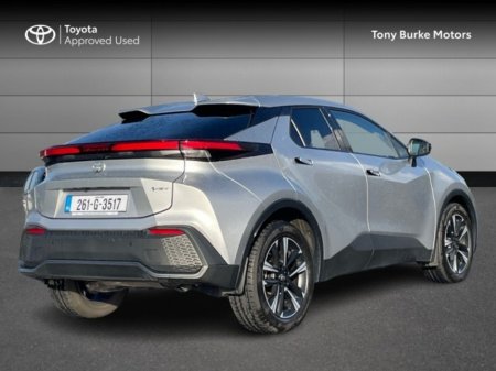 2026 Toyota C-HR - photo 2