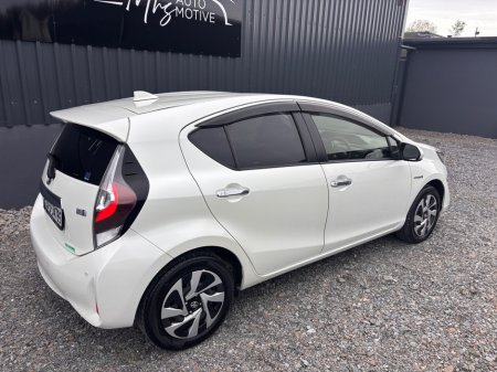 2020 Toyota Aqua - photo 3