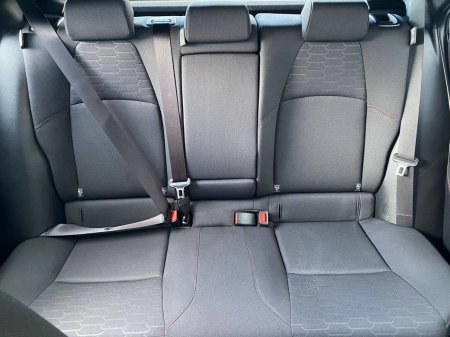 2025 Toyota Corolla - photo 12