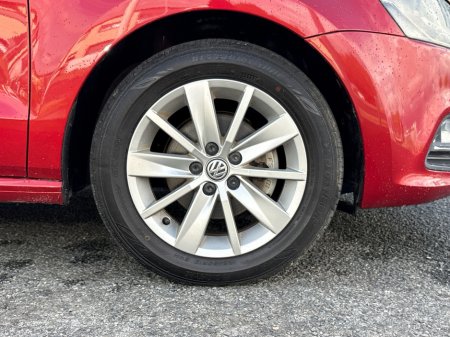 2015 Volkswagen Polo - photo 5