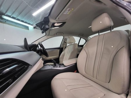 2021 BMW 5-Series - photo 7