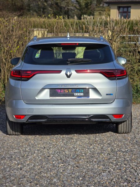 2021 Renault Megane - photo 9