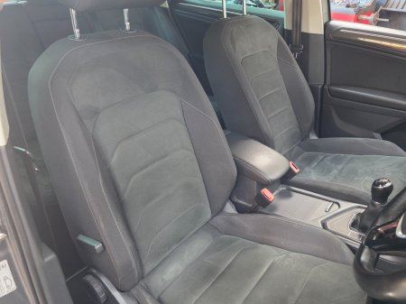2017 Volkswagen Tiguan - photo 5