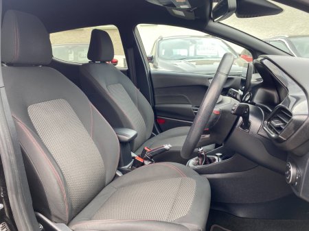 2020 Ford Fiesta - photo 11