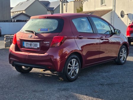 2017 Toyota Yaris - photo 3