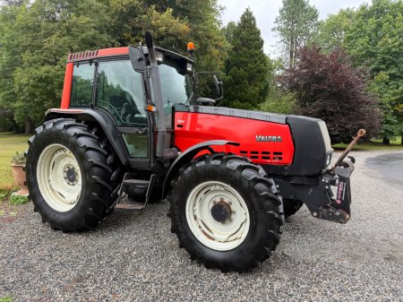 2004 Valtra 8050 - photo 4