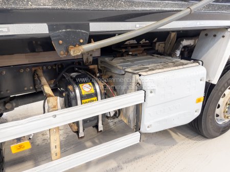 2022 VOLVO FMX 420 - photo 9