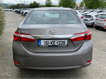 2015 Toyota Corolla - photo 7