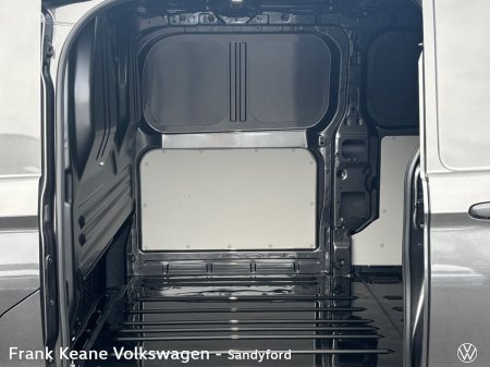 2027 Volkswagen Transporter - photo 7