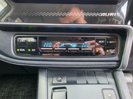 2016 Toyota Auris - photo 32