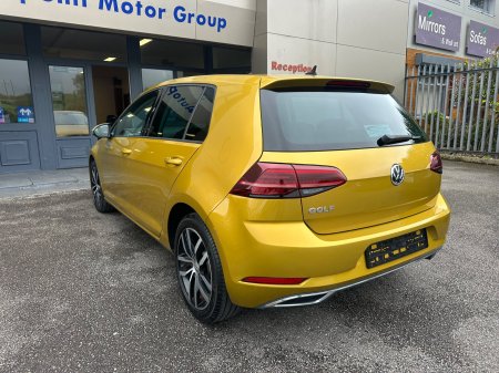 2019 Volkswagen Golf - photo 2