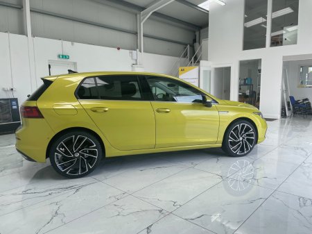 2021 Volkswagen Golf - photo 2