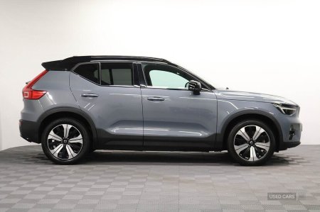 2023 Volvo XC40 - photo 7