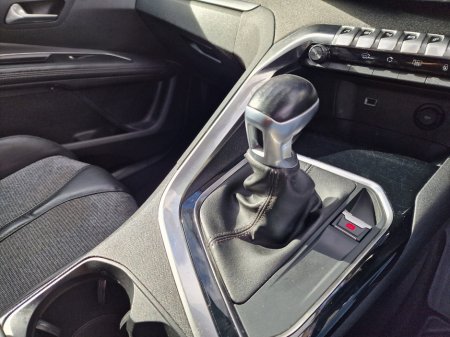 2018 Peugeot 5008 - photo 26