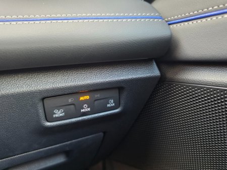 2025 Volkswagen Tiguan - photo 32