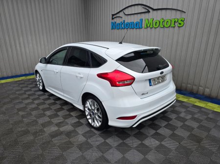 2017 Ford Focus - photo 5