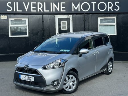 2017 Toyota Sienta 1.5 HYBRID 7 SEATER AUTOMATIC