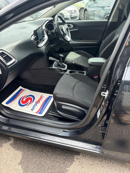 2021 Kia Ceed - photo 11