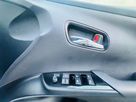 2018 Toyota Prius - photo 21