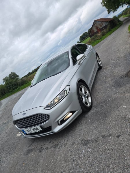 2016 Ford Mondeo - photo 2