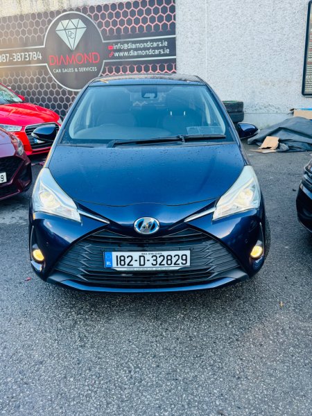 2018 Toyota Vitz - photo 10