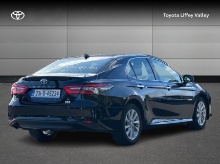 2023 Toyota Camry - photo 2