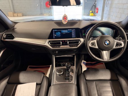 2020 BMW 3-Series - photo 14