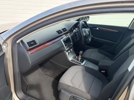 2014 Volkswagen Passat - photo 14