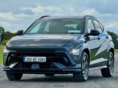 2025 Hyundai KONA - photo 2
