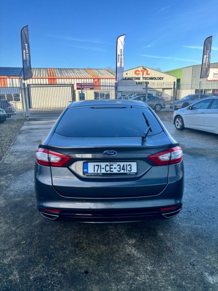 2017 Ford Mondeo - photo 5