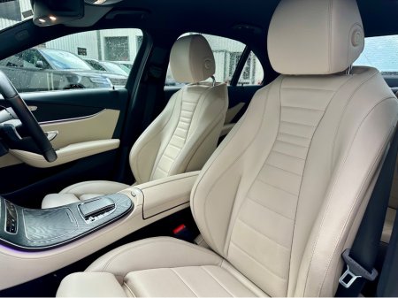 2021 Mercedes-Benz E-Class - photo 12