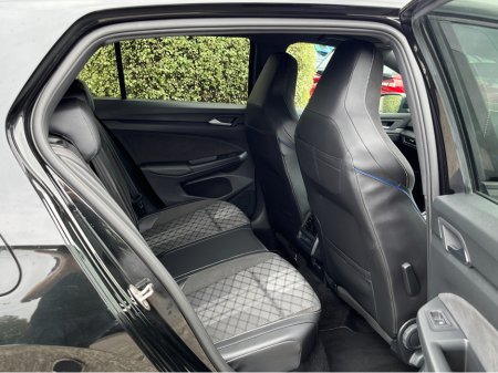 2024 Volkswagen Golf - photo 9