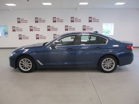 2023 BMW 5-Series 520d SE (MHT)