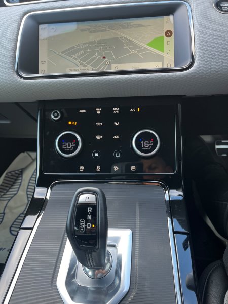 2022 Land Rover Range Rover Evoque - photo 20